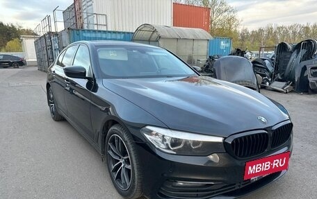 BMW 5 серия, 2019 год, 3 247 000 рублей, 4 фотография