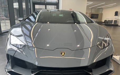 Lamborghini Huracán, 2020 год, 33 900 000 рублей, 9 фотография