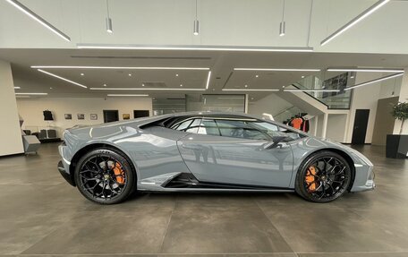 Lamborghini Huracán, 2020 год, 33 900 000 рублей, 7 фотография