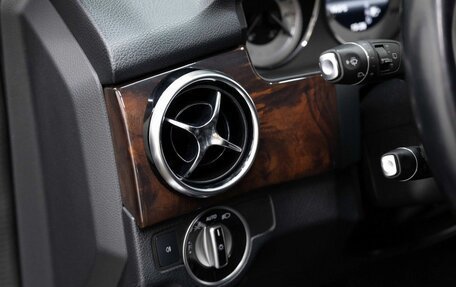 Mercedes-Benz GLK-Класс, 2013 год, 2 400 000 рублей, 23 фотография