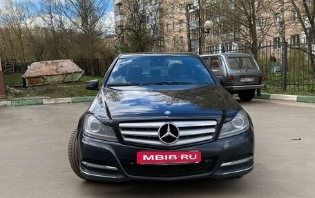 Mercedes-Benz C-Класс, 2011 год, 2 350 000 рублей, 7 фотография