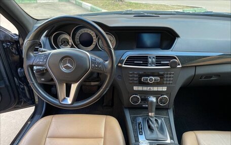 Mercedes-Benz C-Класс, 2011 год, 2 350 000 рублей, 9 фотография