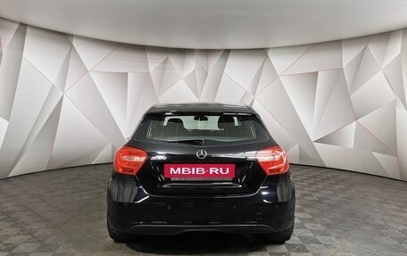 Mercedes-Benz A-Класс, 2014 год, 1 432 000 рублей, 13 фотография