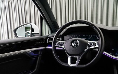 Volkswagen Touareg III, 2019 год, 6 399 000 рублей, 9 фотография