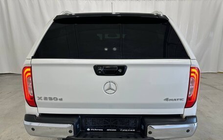 Mercedes-Benz X-Класс I, 2018 год, 3 650 000 рублей, 8 фотография