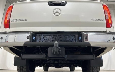 Mercedes-Benz X-Класс I, 2018 год, 3 650 000 рублей, 27 фотография