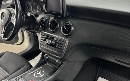 Mercedes-Benz A-Класс, 2014 год, 1 600 000 рублей, 10 фотография