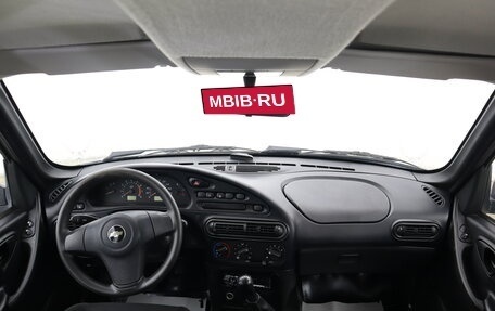 Chevrolet Niva I рестайлинг, 2015 год, 798 000 рублей, 13 фотография