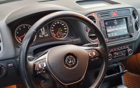 Volkswagen Tiguan I, 2010 год, 1 300 000 рублей, 7 фотография