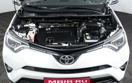Toyota RAV4, 2019 год, 2 998 000 рублей, 9 фотография