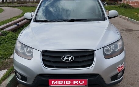 Hyundai Santa Fe III рестайлинг, 2010 год, 1 300 000 рублей, 24 фотография