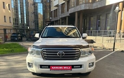 Toyota Land Cruiser 200, 2014 год, 5 000 000 рублей, 1 фотография