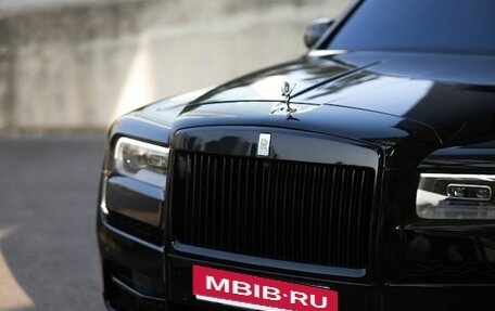 Rolls-Royce Cullinan, 2019 год, 36 994 000 рублей, 3 фотография