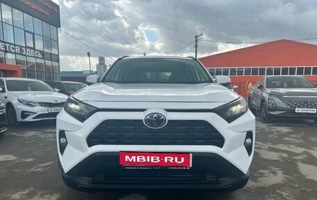 Toyota RAV4, 2019 год, 3 399 000 рублей, 4 фотография
