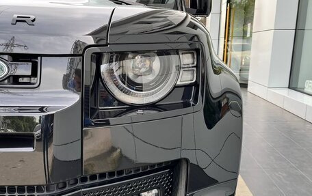 Land Rover Defender II, 2023 год, 14 190 000 рублей, 8 фотография