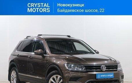 Volkswagen Tiguan II, 2018 год, 2 849 000 рублей, 2 фотография