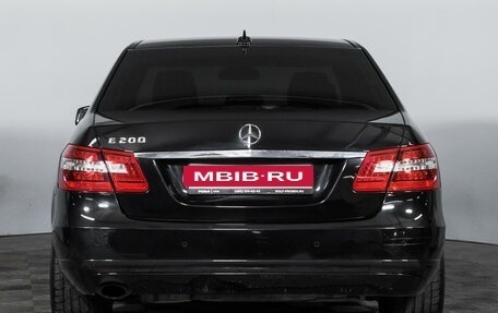 Mercedes-Benz E-Класс, 2012 год, 1 670 000 рублей, 6 фотография
