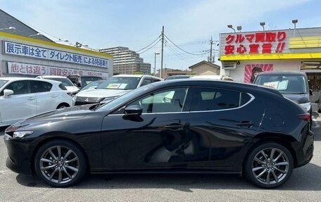 Mazda 3, 2021 год, 1 200 100 рублей, 2 фотография