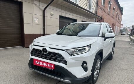 Toyota RAV4, 2020 год, 4 550 000 рублей, 2 фотография