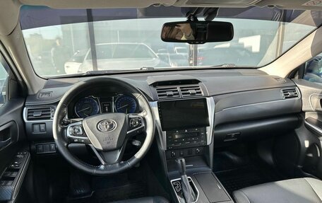 Toyota Camry, 2016 год, 2 180 000 рублей, 9 фотография