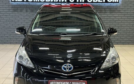 Toyota Prius Alpha I (ZVW40/41), 2013 год, 1 387 000 рублей, 2 фотография