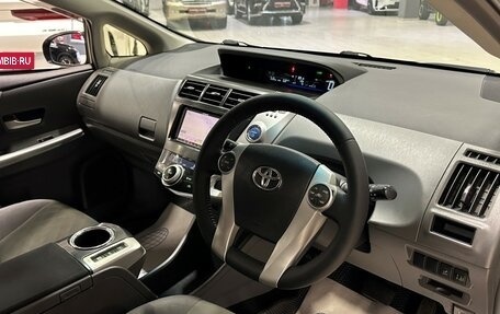 Toyota Prius Alpha I (ZVW40/41), 2013 год, 1 387 000 рублей, 7 фотография