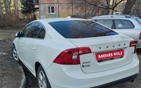 Volvo S60 III, 2012 год, 1 350 000 рублей, 2 фотография