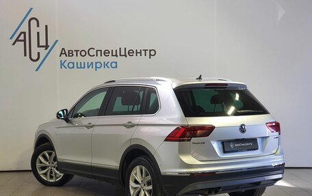 Volkswagen Tiguan II, 2018 год, 2 989 000 рублей, 4 фотография