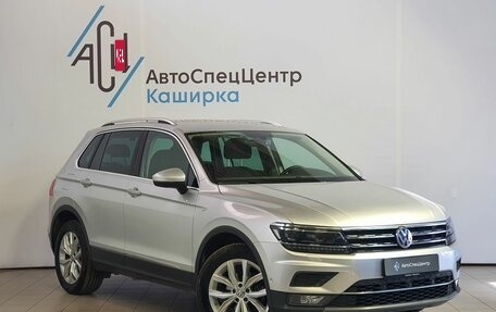 Volkswagen Tiguan II, 2018 год, 2 989 000 рублей, 3 фотография