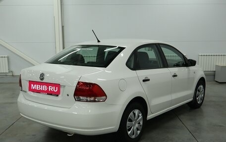 Volkswagen Polo VI (EU Market), 2013 год, 890 000 рублей, 3 фотография