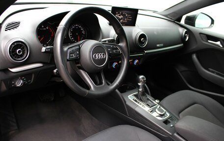 Audi A3, 2018 год, 1 999 000 рублей, 11 фотография