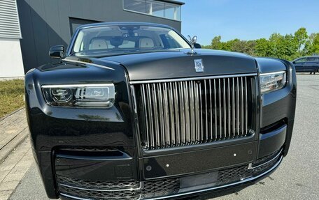 Rolls-Royce Phantom VIII, 2024 год, 110 000 000 рублей, 2 фотография