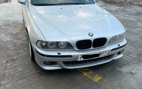 BMW 5 серия, 2001 год, 1 475 000 рублей, 1 фотография