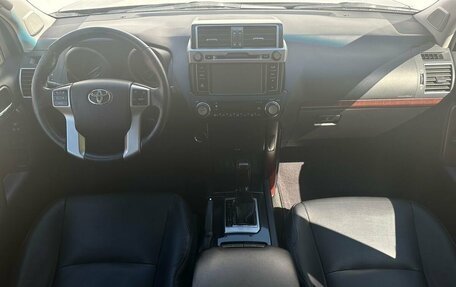 Toyota Land Cruiser Prado 150 рестайлинг 2, 2016 год, 4 545 000 рублей, 5 фотография