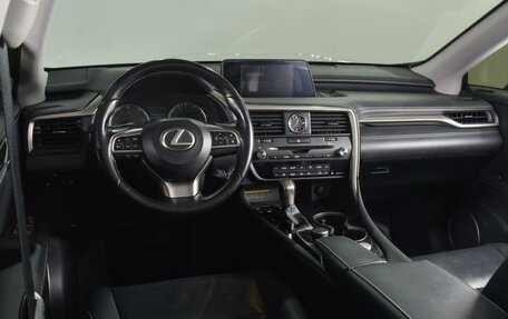 Lexus RX IV рестайлинг, 2017 год, 4 420 000 рублей, 6 фотография