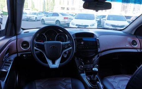 Chevrolet Cruze II, 2012 год, 898 000 рублей, 6 фотография