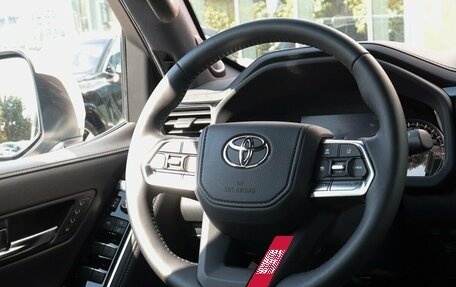 Toyota Land Cruiser, 2023 год, 14 190 000 рублей, 17 фотография