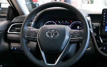 Toyota Camry, 2022 год, 5 240 000 рублей, 4 фотография