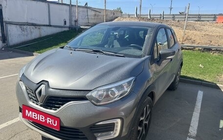 Renault Kaptur I рестайлинг, 2019 год, 1 575 000 рублей, 1 фотография