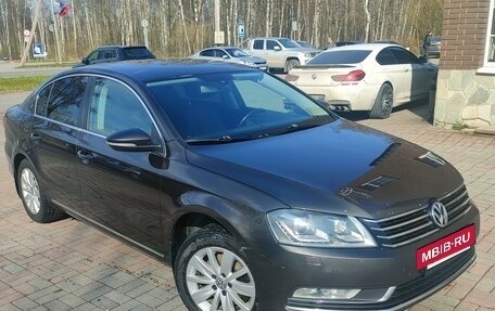 Volkswagen Passat B7, 2012 год, 1 390 000 рублей, 4 фотография