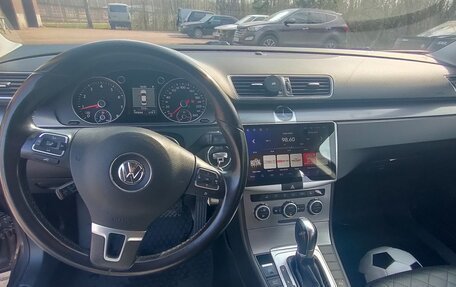 Volkswagen Passat B7, 2012 год, 1 390 000 рублей, 10 фотография