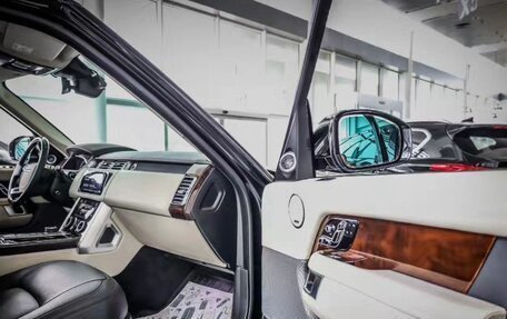 Land Rover Range Rover IV рестайлинг, 2021 год, 13 900 000 рублей, 6 фотография