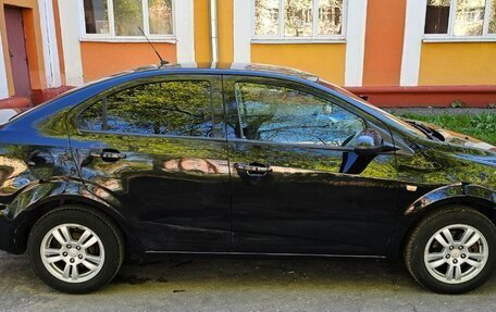 Chevrolet Aveo III, 2014 год, 800 000 рублей, 7 фотография