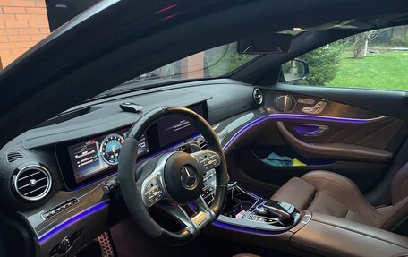 Mercedes-Benz E-Класс AMG, 2018 год, 5 150 000 рублей, 26 фотография
