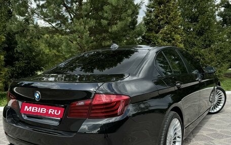 BMW 5 серия, 2015 год, 1 920 000 рублей, 4 фотография