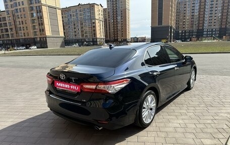 Toyota Camry, 2019 год, 3 750 000 рублей, 5 фотография