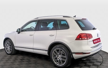 Volkswagen Touareg III, 2017 год, 3 750 000 рублей, 1 фотография