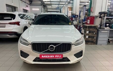 Volvo XC60 II, 2018 год, 3 347 000 рублей, 2 фотография