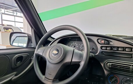 Chevrolet Niva I рестайлинг, 2019 год, 899 000 рублей, 6 фотография