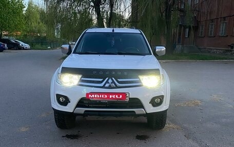 Mitsubishi Pajero Sport II рестайлинг, 2014 год, 1 950 000 рублей, 2 фотография